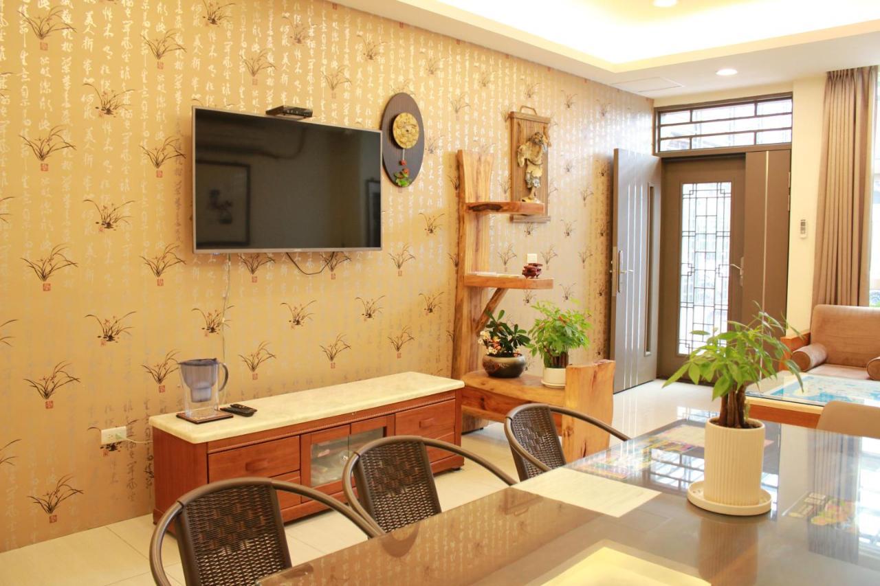 Wind Town Guest House Hengchun Exterior photo