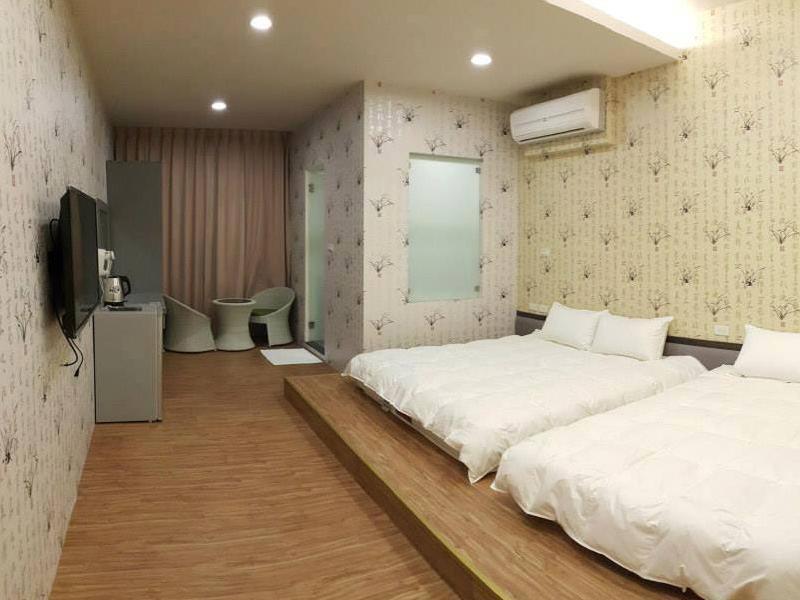 Wind Town Guest House Hengchun Exterior photo